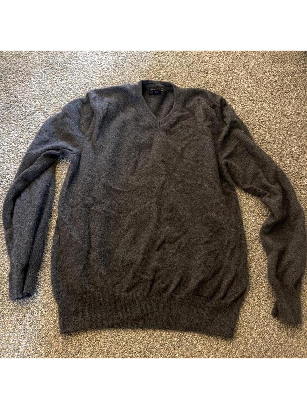 Bloomingdale's Men's Grey and Black Jumper